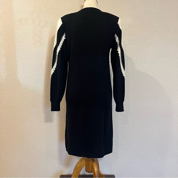 VTG 90s Black and White Geometric Sweater Dress by Yarnworks Petite Size MP/S - Picture 7 of 16